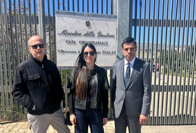 PD in visita al carcere di Uta, Sen. Meloni (PD): «Carcere sovraffollato. Maggiore attenzione alle condizioni dei detenuti e dei lavoratori»